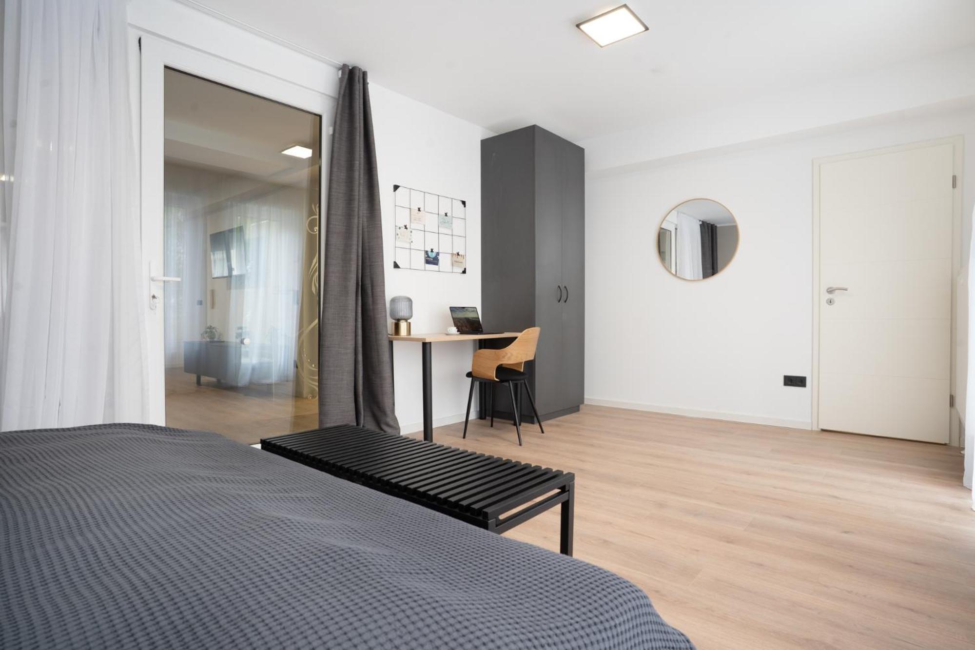Central Bonn Apartments I Private Parking I Home2Share 외부 사진
