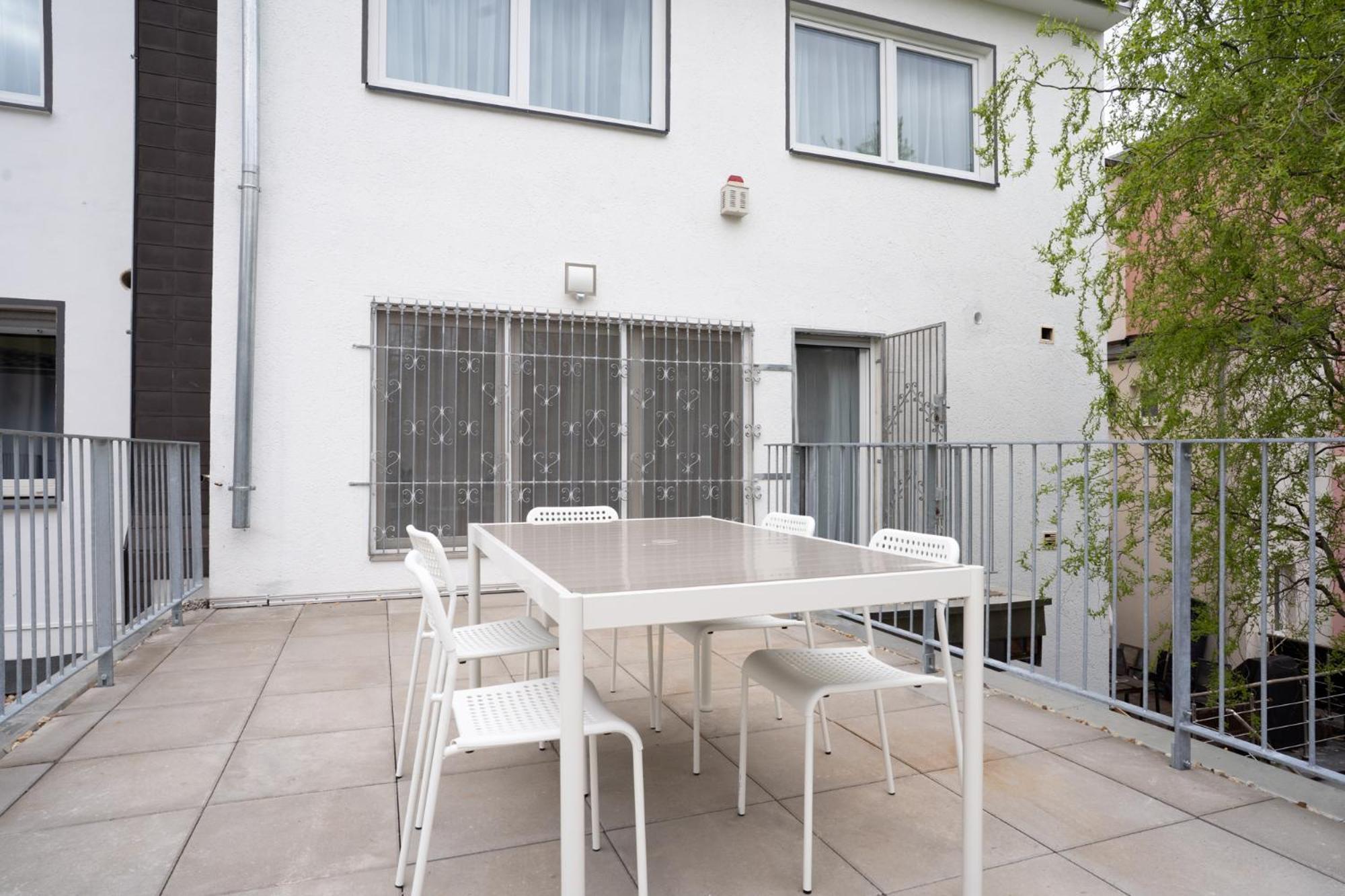 Central Bonn Apartments I Private Parking I Home2Share 외부 사진